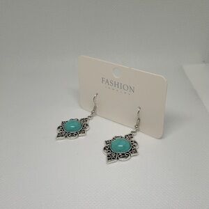 NEW women‘s Vintage Boho Drop earrings